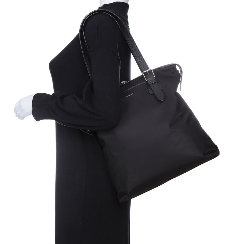Bolsa-Burberry-Couro-e-Nylon-Preto-