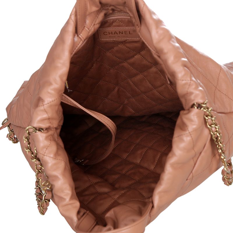 Bolsa-Chanel-22-Mochila-Marrom
