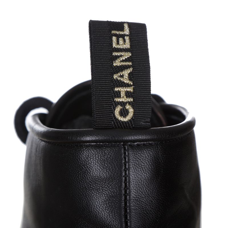 Coturno-Chanel-Couro-Preto-e-Corrente-