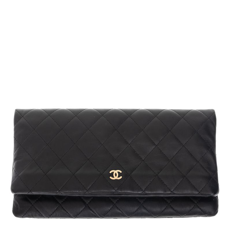 Clutch-Chanel-Flap-CC-Beauty-