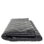 Clutch-Chanel-Flap-CC-Beauty-