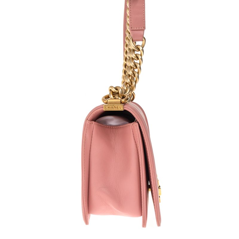 Bolsa-Chanel-Boy-Media-Rosa