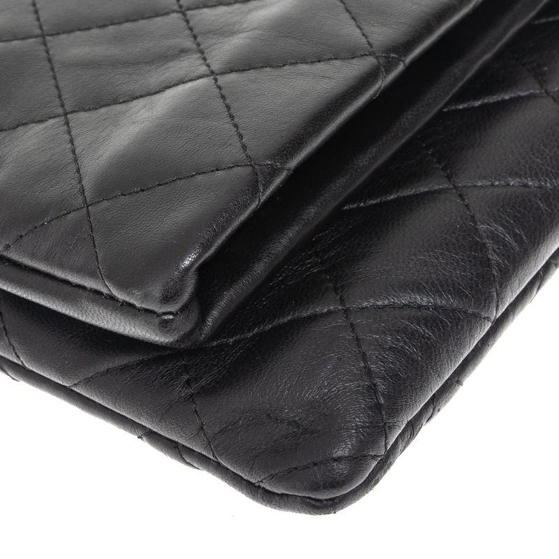 Clutch-Chanel-Flap-CC-Beauty-