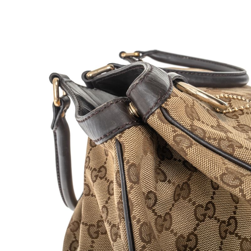 Bolsa-Gucci-Sukey-GG-Canvas-