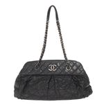 Bolsa-Chanel-Chic-Quilt-Bowling-Couro-Preta