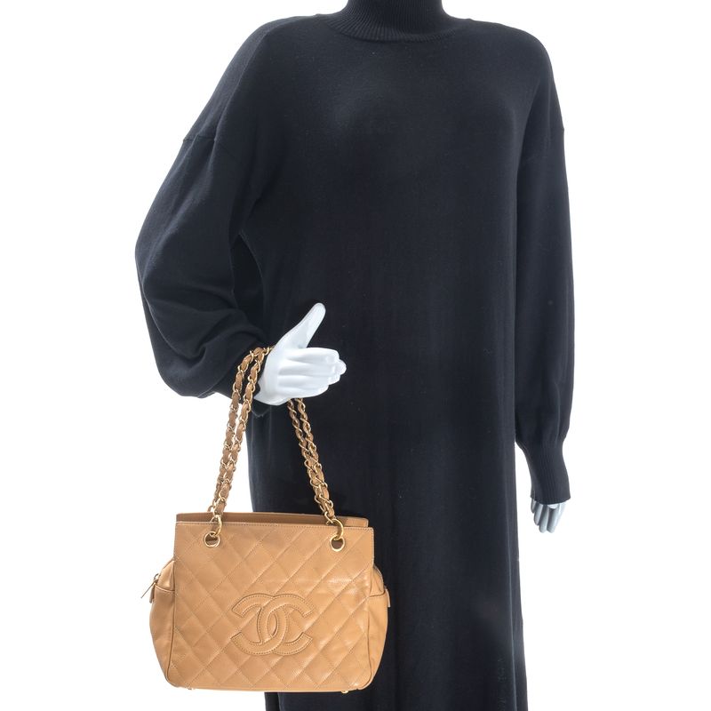 Bolsa-Chanel-Petite-Shopping-Timeless-Tote-Caviar-Bege