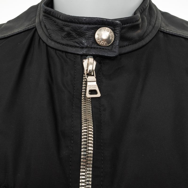 Colete-Prada-Nylon-e-Couro-Preta