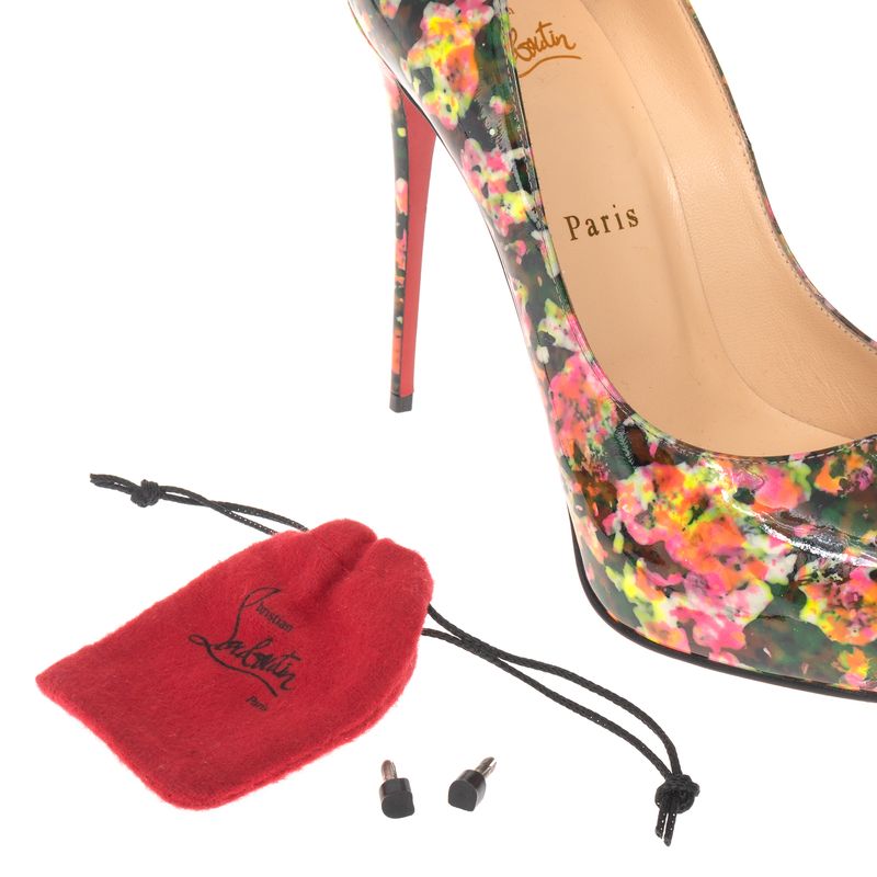 76942-Peep-Toe-Christian-Louboutin-Verniz-Multicolorido-7