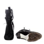 Bota-Fendi-Cano-Medio-Couro-Preto