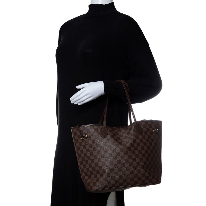 84940-Bolsa-Louis-Vuitton-Neverfull-Damier-Ebene-verso