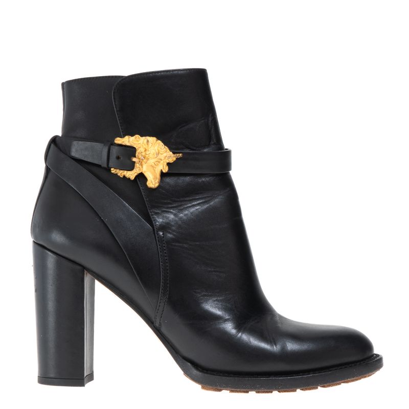 Bota-Valentino-Garavani-Fivela-Unicornio-Couro-Preta