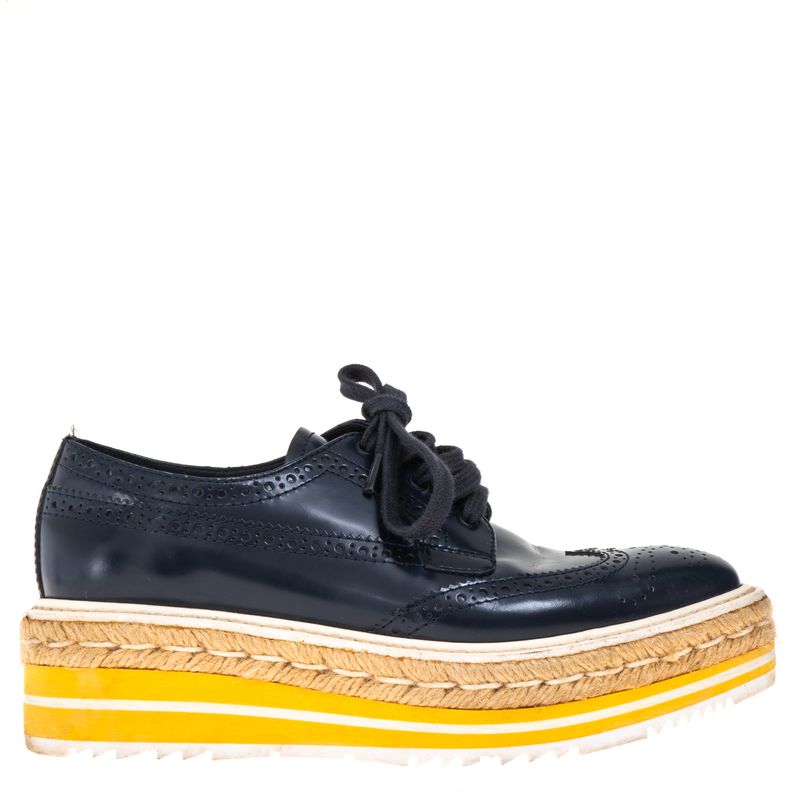 Sapato-Prada-Oxford-Plataforma-Verniz-Marinho