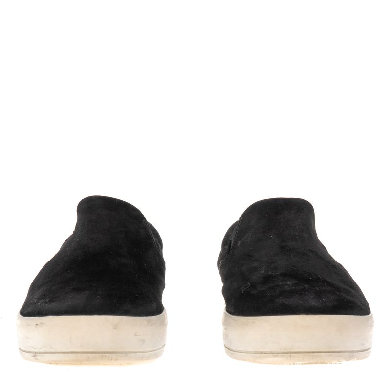 Sapato-Prada-Slip-On-Camurca-Preto