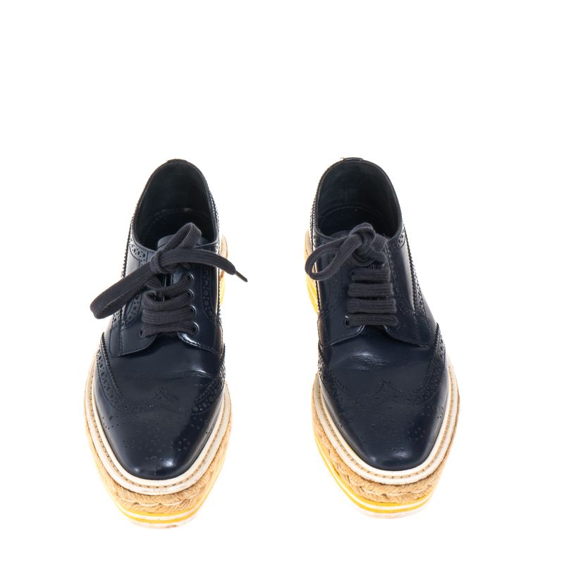 Sapato-Prada-Oxford-Plataforma-Verniz-Marinho