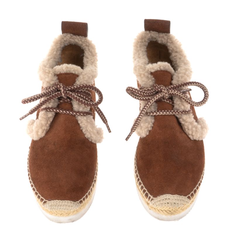Bota-See-by-Chloe-Pelos-Marrom-