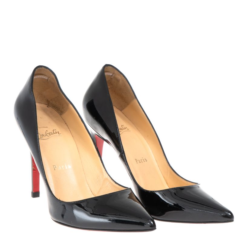 77200-Scarpin-Christian-Louboutin-Verniz-Preto-verso