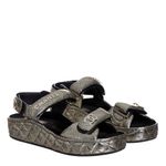 Papete-Chanel-Couro-Metalizado-