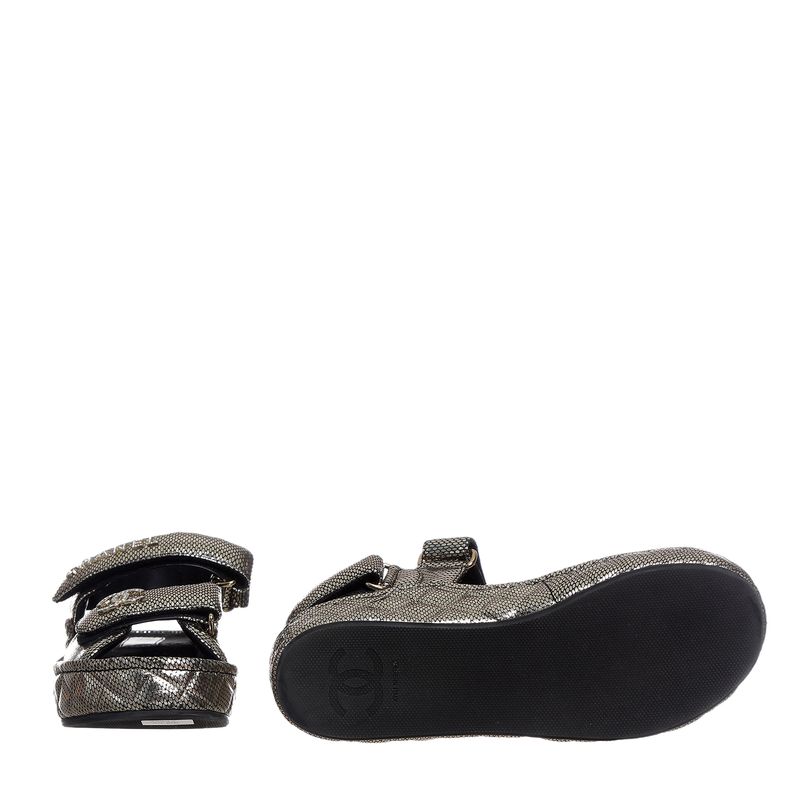 Papete-Chanel-Couro-Metalizado-