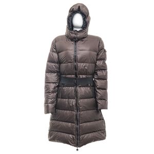 Casaco Moncler Matelassê Marrom