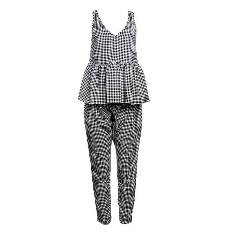 Conjunto-A-Niemeyer-Xadrez-Preta-e-Branca