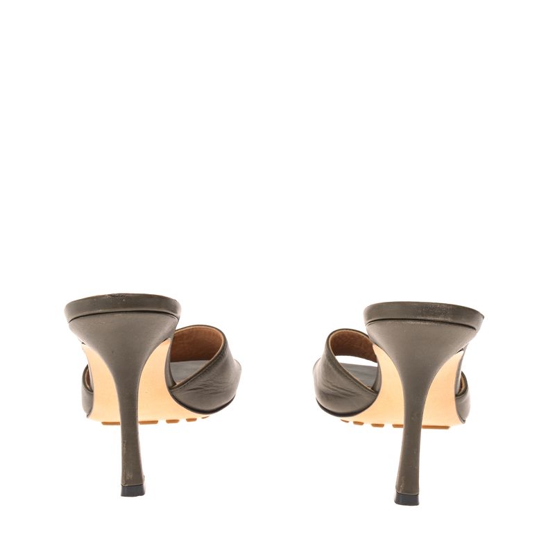 Sandalia-Bottega-Veneta-Stretch-Mule-Couro-Verde-Musgo-