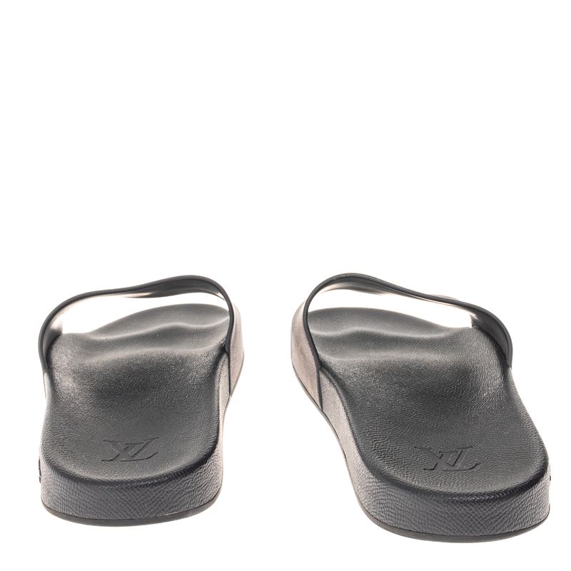 Sandalia-Louis-Vuitton-Slide-Monogram