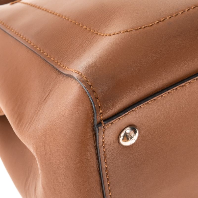 Bolsa-Fendi-Dotcom-Couro-Marrom
