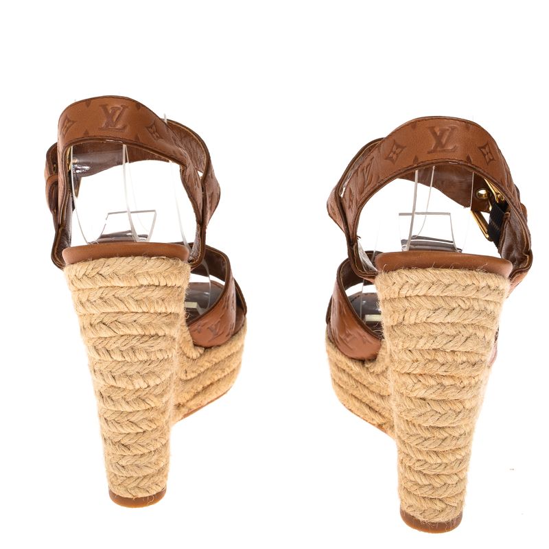Sandalia-Louis-Vuitton-Anabela-Couro-Monograma-Marrom-