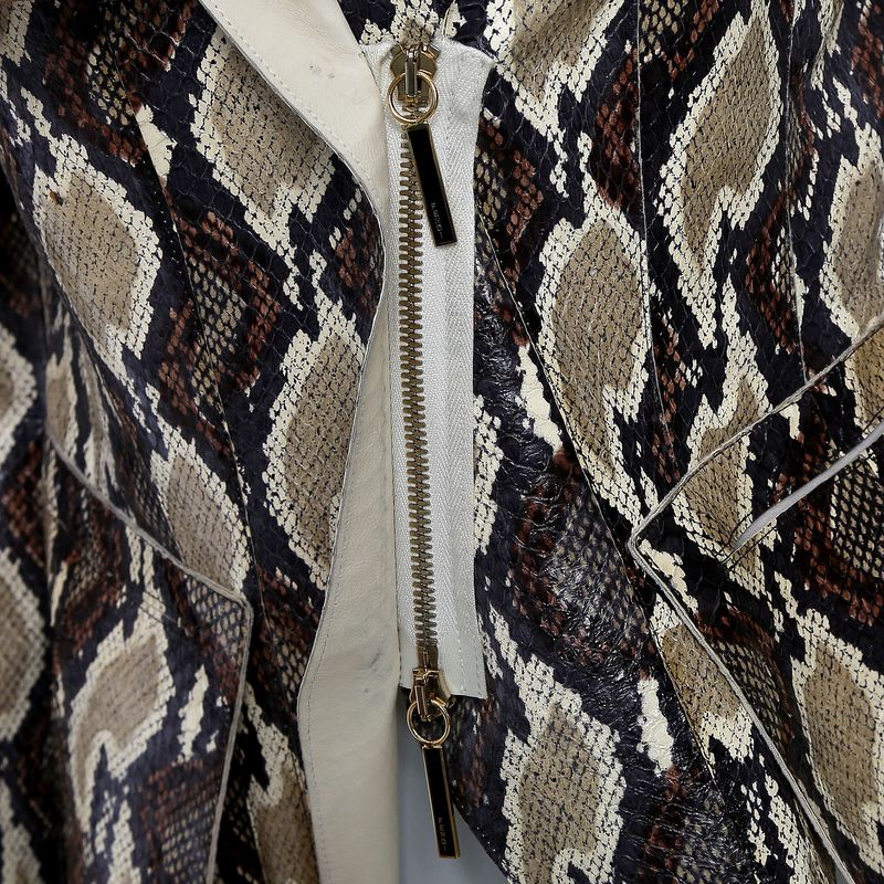 Jaqueta-Fendi-Couro-Exotico