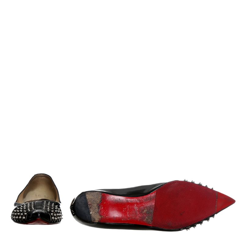 85232-Sapatilha-Christian-Louboutin-Verniz-Preta-5
