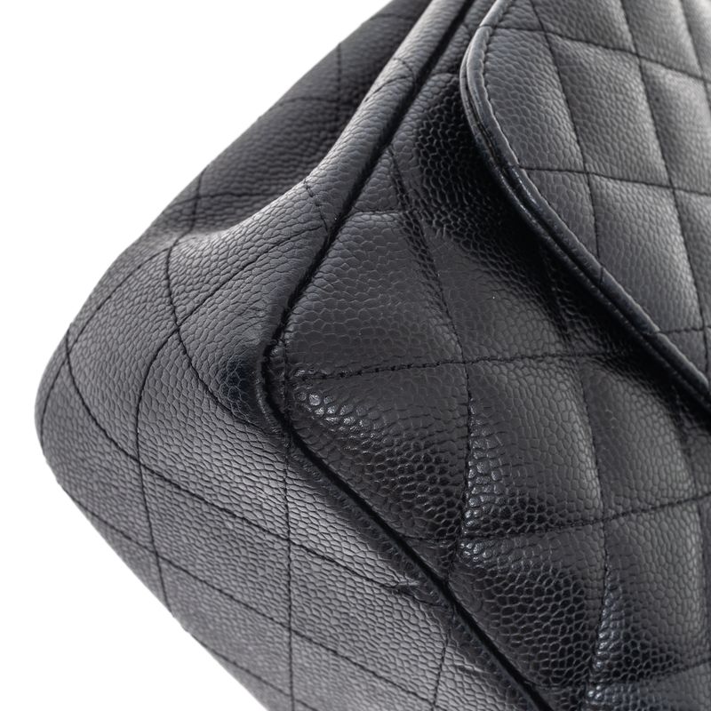 Bolsa-Chanel-Classic-Single-Flap-Jumbo-Caviar-Preta