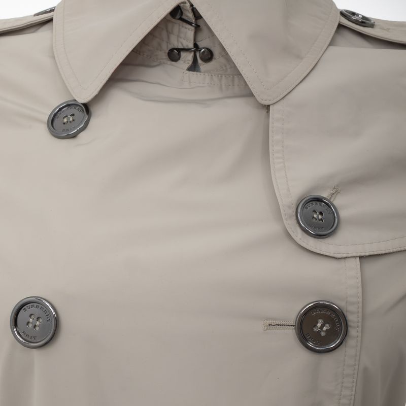 Trench-Coat-Burberry-Impermeavel-Bege