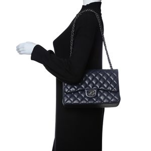 Bolsa Chanel Classic Double Flap Jumbo Lambskin Marinho