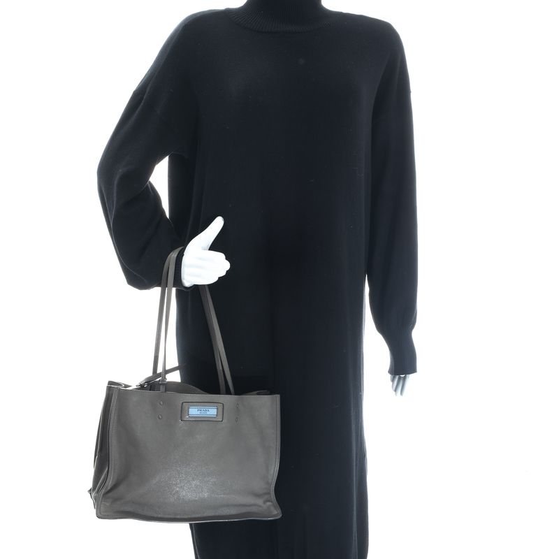 Bolsa-Prada-Etiquette-Tote-Cinza