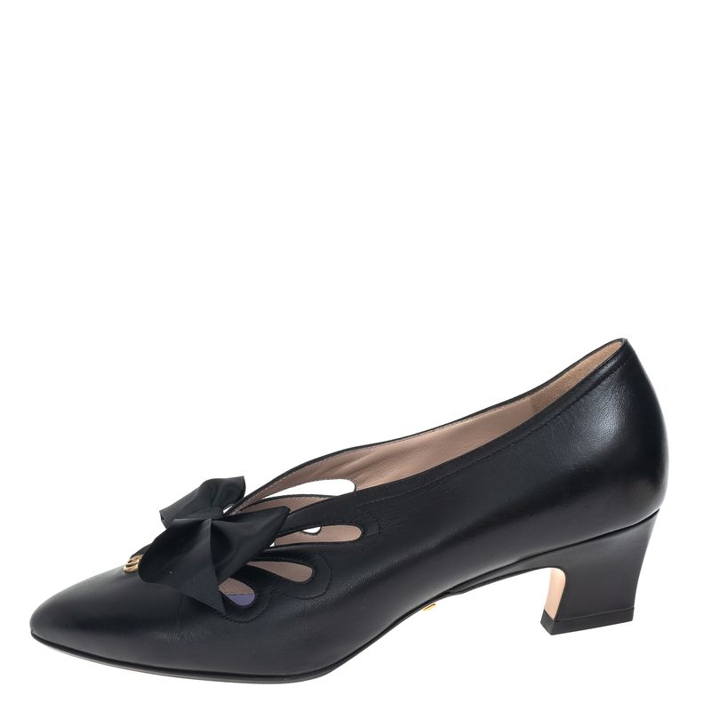 Scarpin-Gucci-Recortes-e-Laco-Preto