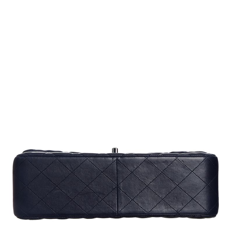 Bolsa-Chanel-Classic-Double-Flap-Jumbo-Lambskin-Marinho