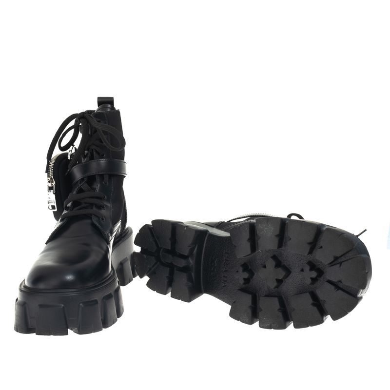 Bota-Prada-Coturno-Monolith-Preta