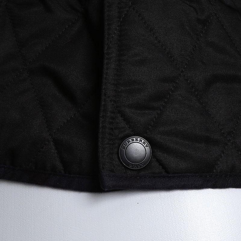 Casaco-Burberry-Matelasse-Preto-