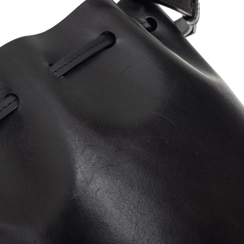 Bolsa-Mansur-Graviel-Bucket-Mini-Preta