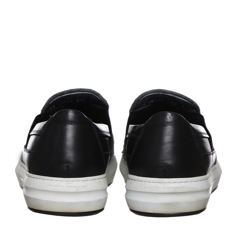 Tenis-Salvatore-Ferragamo-Slip-On-Estampado-Cinza