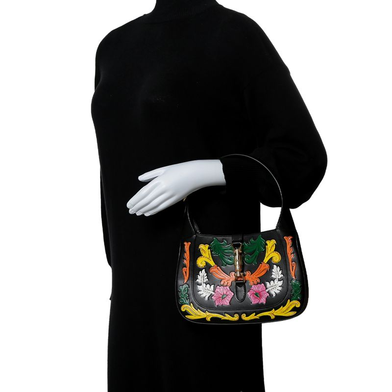 Bolsa-Gucci-Jackie-Preta-e-Detalhes-Coloridos----