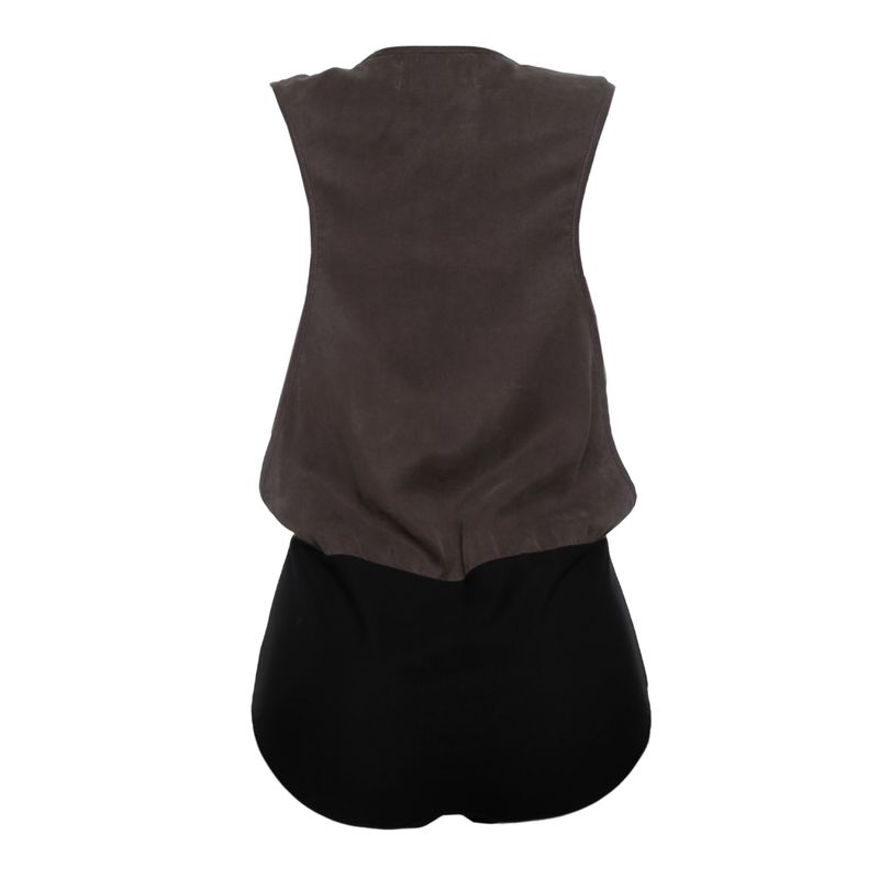 Body-A-Niemeyer-Cinza
