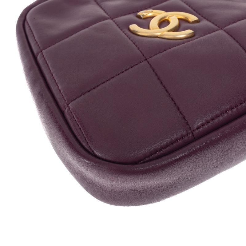 Bolsa-Chanel-Diamond-Lambskin-Roxo
