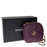 Bolsa-Chanel-Diamond-Lambskin-Roxo
