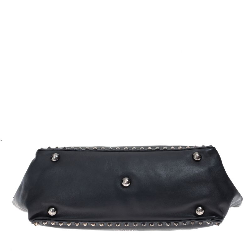 Bolsa-Valentino-Garavani-Rockstud-Tote-Couro-Preto