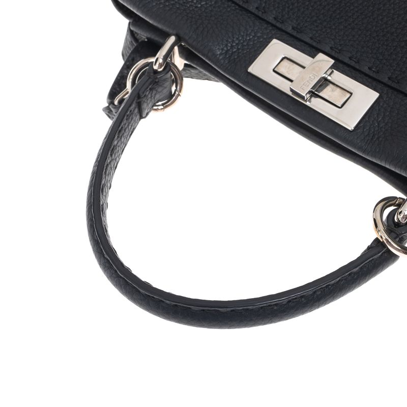 Bolsa-Fendi-Peekaboo-Selleria-Preta
