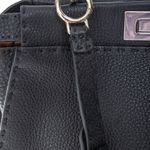 Bolsa-Fendi-Peekaboo-Selleria-Preta