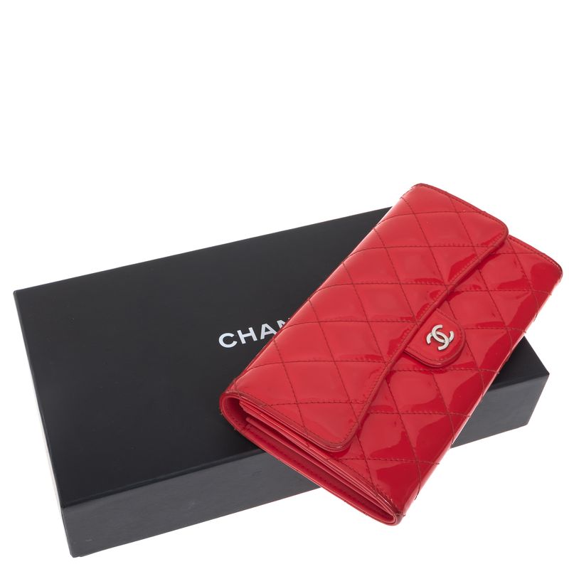 Carteira-Chanel-Matelasse-Verniz-Rosa