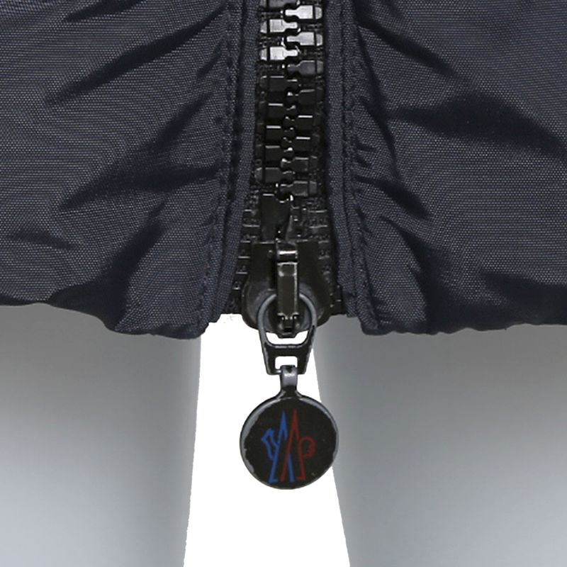 Casaco-Moncler-Pelos-Azul-Marinho-