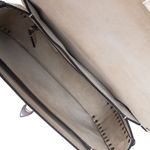 Bolsa-Valentino-Garavani-Rockstud-Rolling-Creme